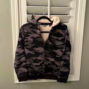 Size medium black camouflage zip up jacket